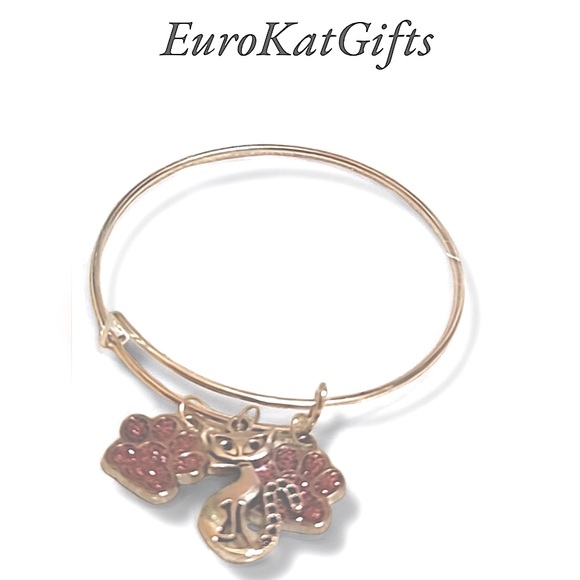 Hand Crafted Silver Bangle Charm Bracelet Kitty Cat Paw Pink Glitter Charms NEW - Picture 1 of 4